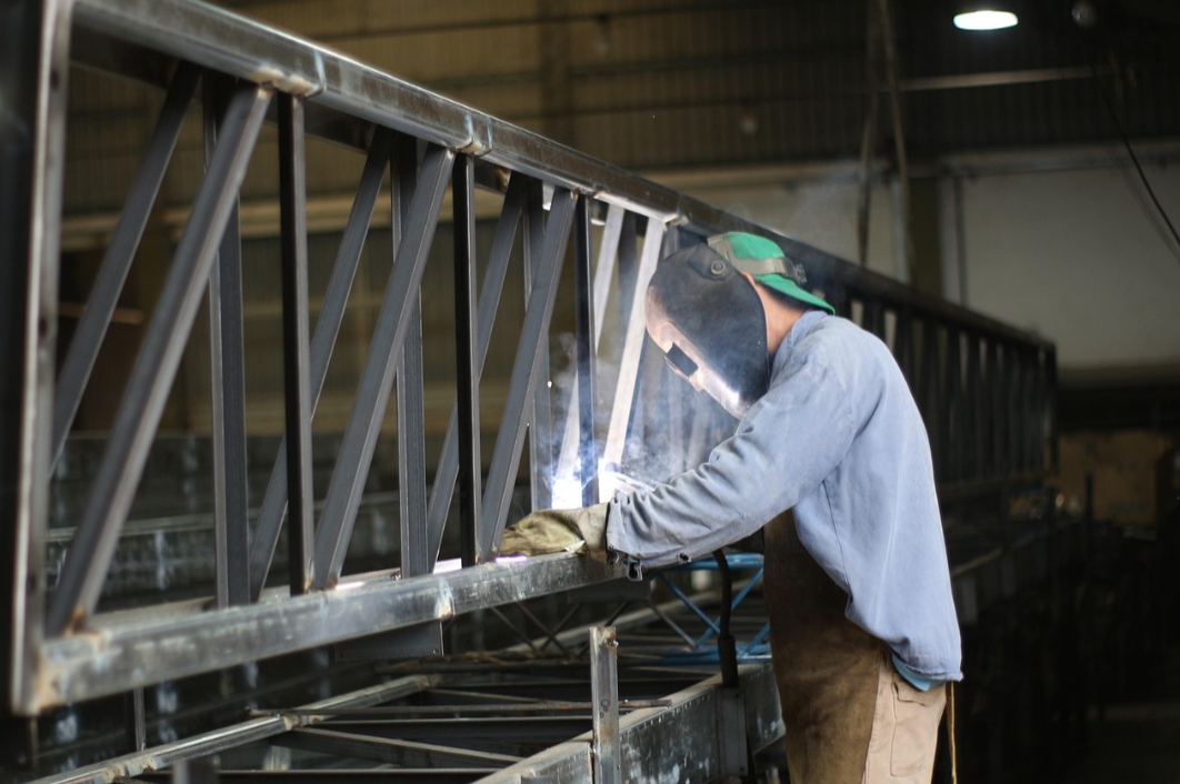 Você está visualizando atualmente SEI publica dados da Pesquisa Industrial Mensal de junho