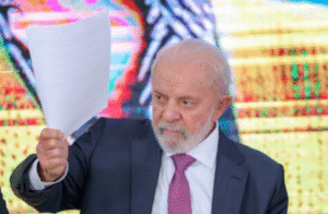Leia mais sobre o artigo Lula lidera com folga na Bahia e tem mais de três vezes os votos de Flávio, segundo pesquisa