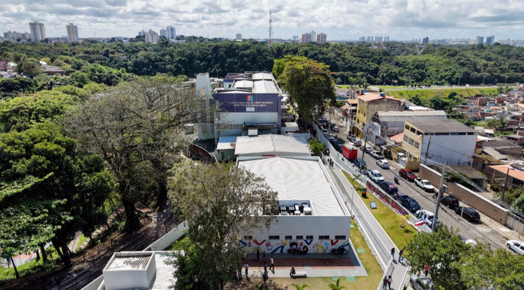 Modernização do Colégio Estadual de Tempo Integral Ministro Aliomar Baleeiro diversifica formação de estudantes em Pernambués