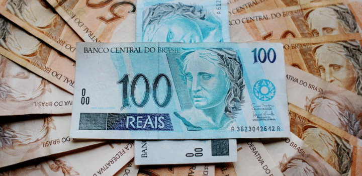 Mercado financeiro analisa deflação de agosto