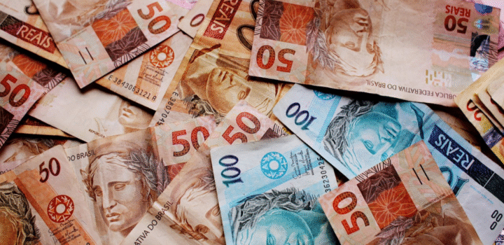 70% dos brasileiros economizam mensalmente com cupons