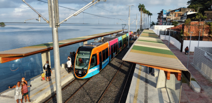 VLT inicia operação com passageiros na Parada Marisqueiras nesta terça-feira (1º)