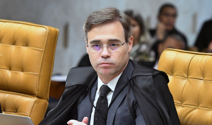 Mendonça diz que deixará sociedade no Instituto Iter