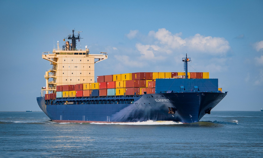 Com 95% do comércio exterior pelo mar, Brasil precisa se adaptar a navios maiores