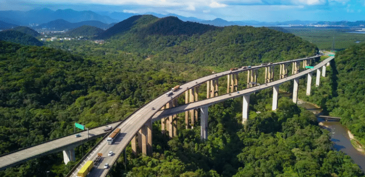 Brasil deve dobrar investimentos para zerar déficit em infraestrutura