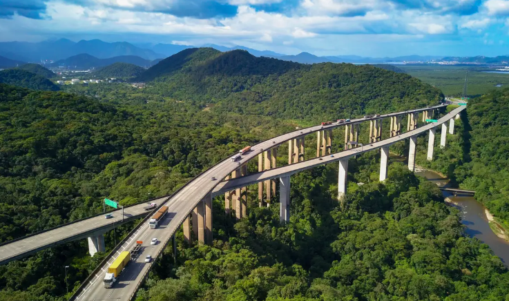Brasil deve dobrar investimentos para zerar déficit em infraestrutura