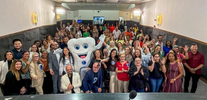 Aladilce propôs em audiência uma campanha pela melhoria da cobertura de saúde bucal em Salvador