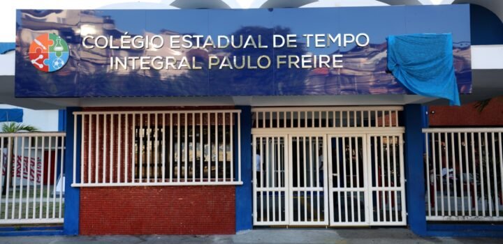 Estado da Bahia entrega modernização do Colégio de Tempo Integral Paulo Freire em Salvador