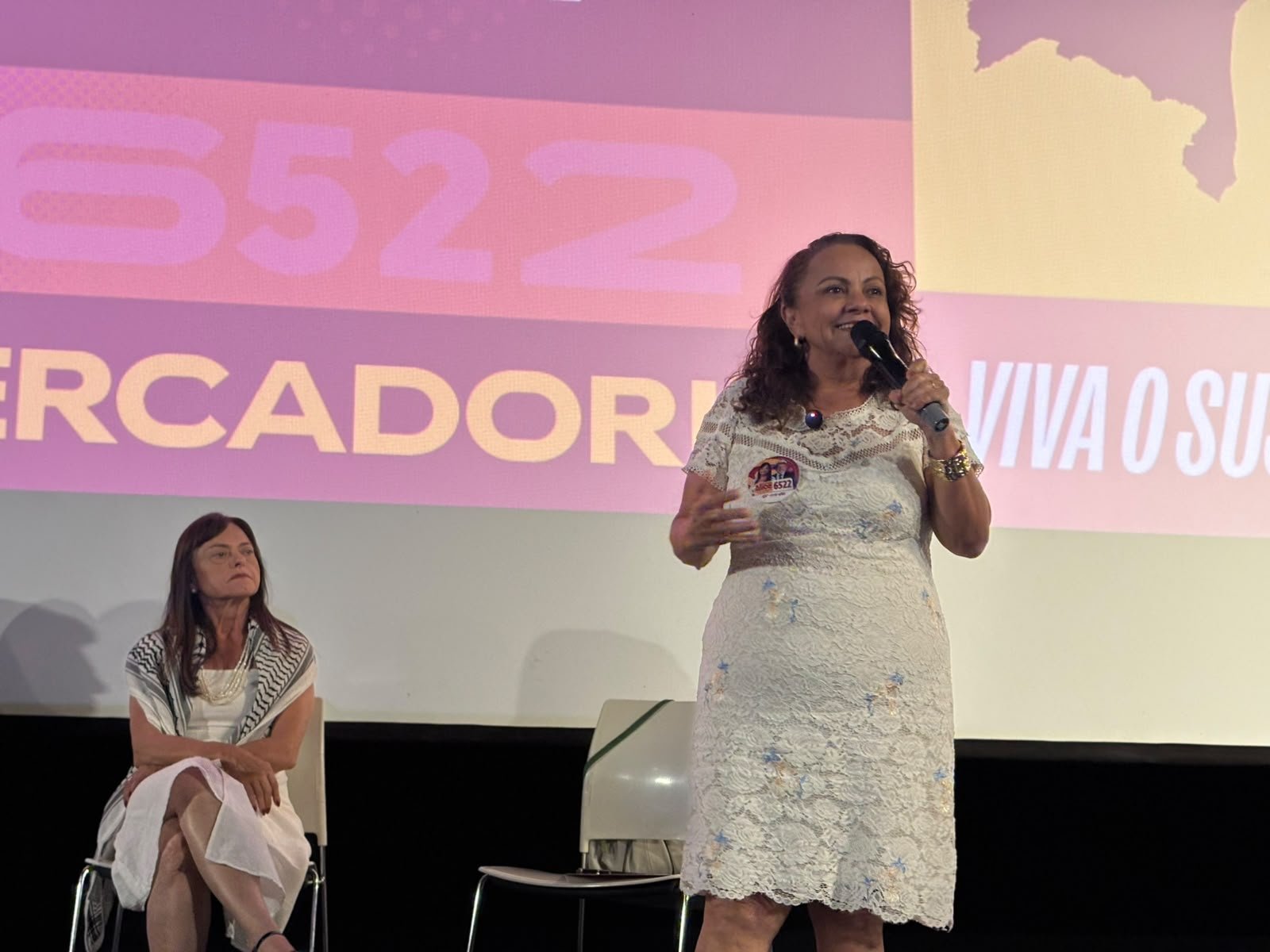 Saúde não é mercadoria” diz Aladilce em Cine Debate sobre o SUS