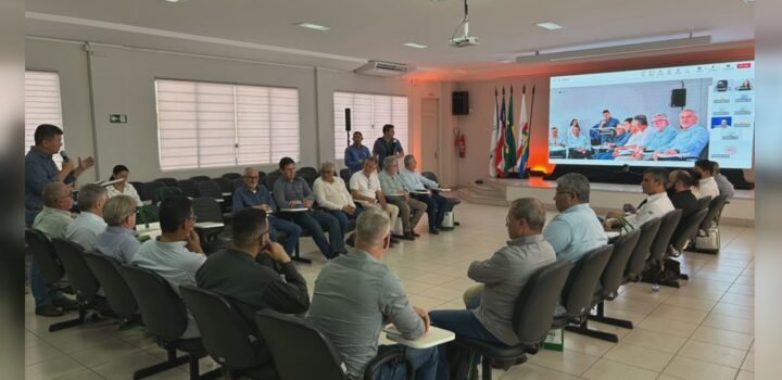 Câmara Setorial do Cacau debate integração entre polos produtivos e fortalecimento do cooperativismo na Bahia
