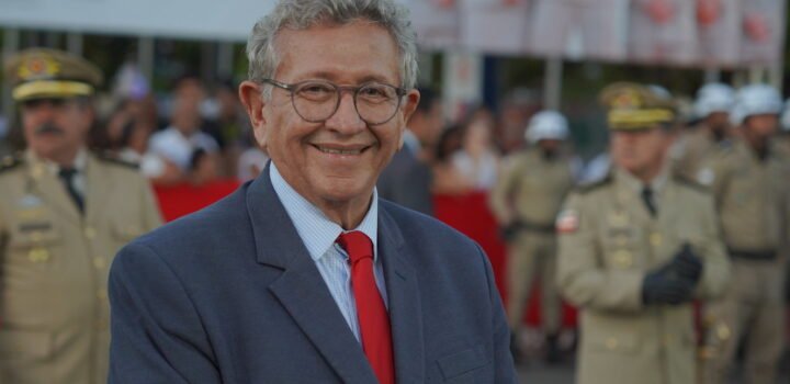 Alba concede Comenda 2 de Julho ao prefeito Luiz Caetano