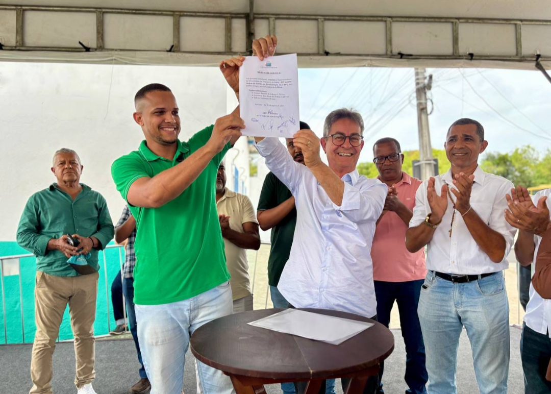 Obras de pavimentação e aquisição de itens da agricultura familiar ampliam ações do Estado na Bahia