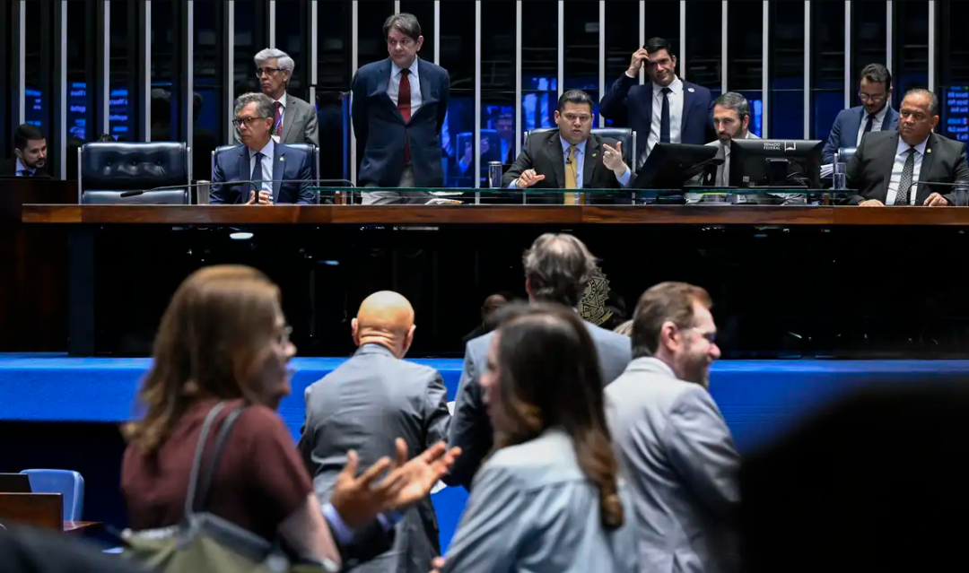 Alcolumbre diz que Senado vota fim da escala 6×1 após as eleições