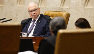 Leia mais sobre o artigo Presidente do STF diz que gravidade dos fatos não autoriza atalhos