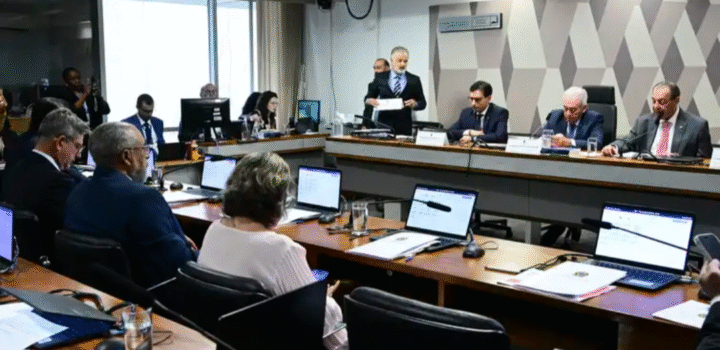 Sindicatos prometem pressionar Senado para votar 6×1 antes da eleição