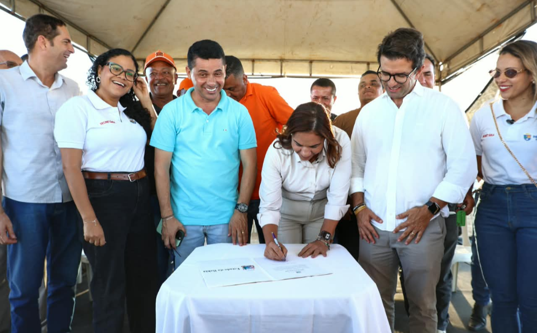 Pavimentação e novo Caps qualificam mobilidade e atendimento em saúde em municípios baianos