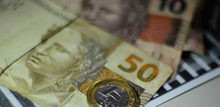 IBC-BR recua 0,2% em julho; resultado representa alta de 1% em um ano