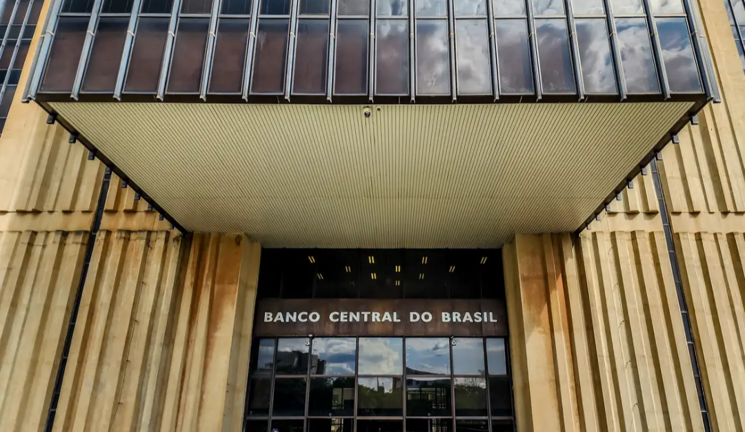 BC reduz juros básicos para 13,75% ao ano