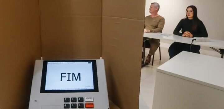 Novas tecnologias levam Justiça Eleitoral a reforçar regras de votação