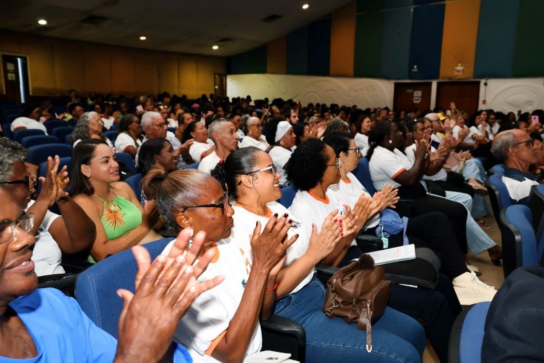 Estado da Bahia certifica 500 trabalhadores em cursos de qualificação profissional