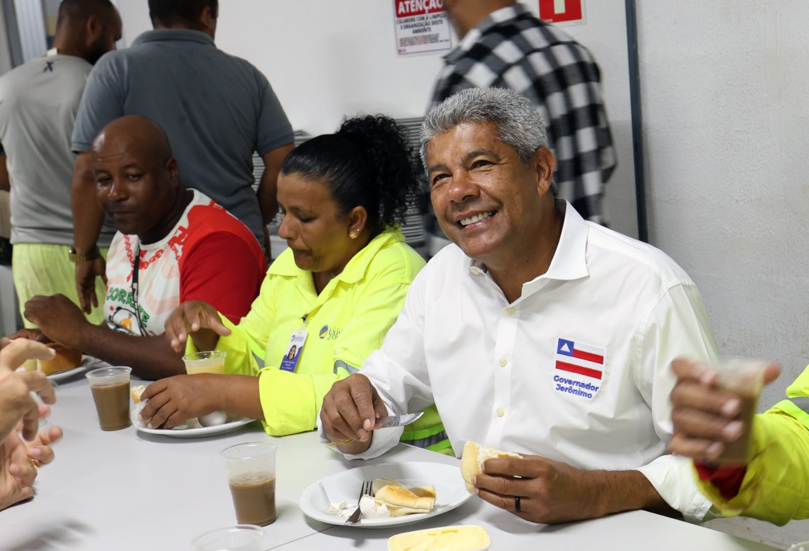 Jerônimo Rodrigues é reeleito governador da Bahia no primeiro turno