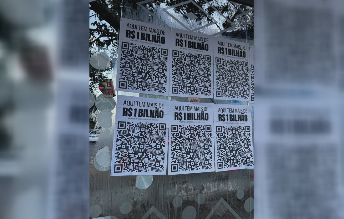 Cartazes com QR Code espalhados pela cidade mobiliza atenção política em Salvador