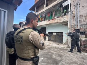 Leia mais sobre o artigo Polícia da Bahia registra em setembro o menor número de mortes violentas dos últimos 14 anos