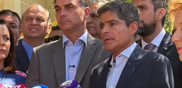 ACM Neto anuncia apoio a Flávio Bolsonaro e promete mobilização na Bahia