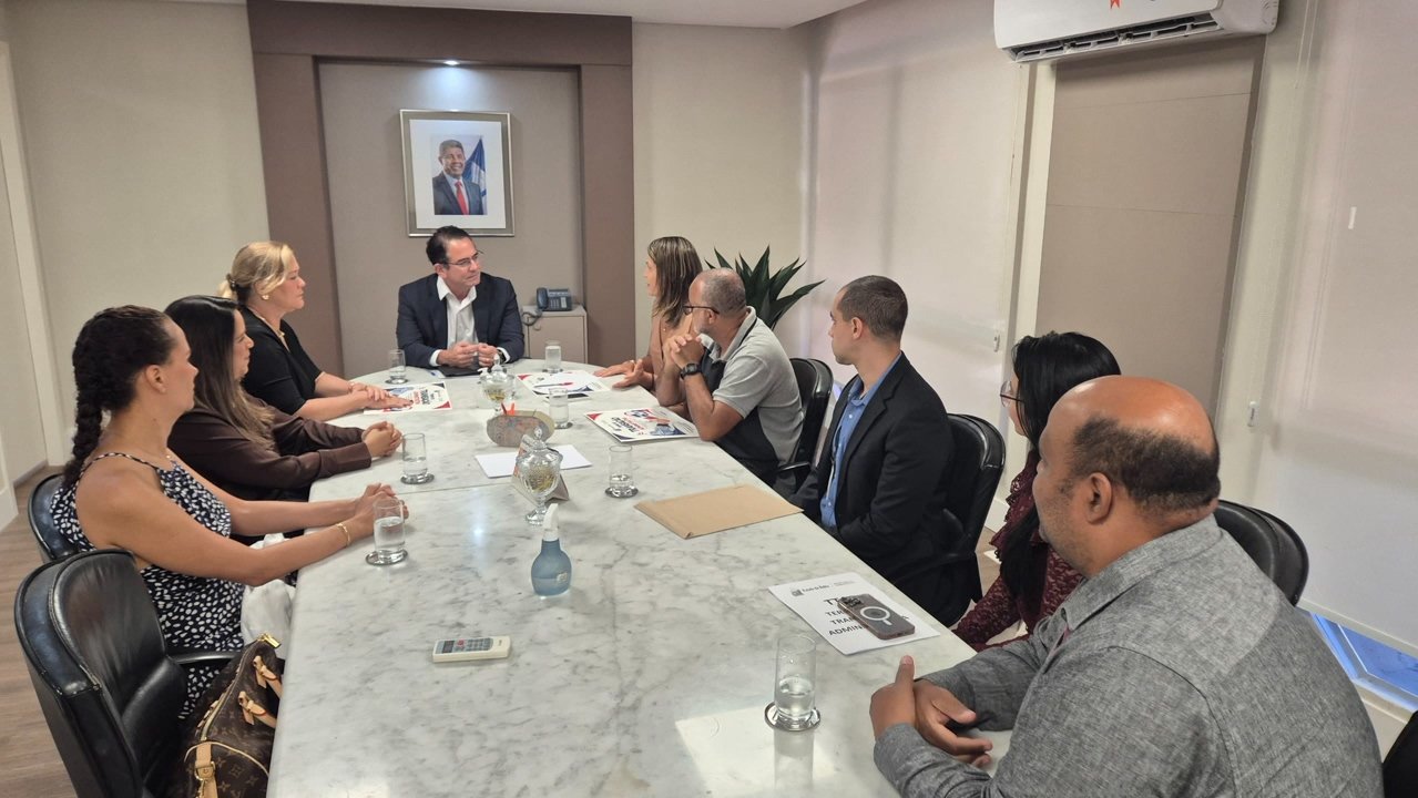 Secretaria da Administração celebra primeira comutação de sanção contra fornecedor