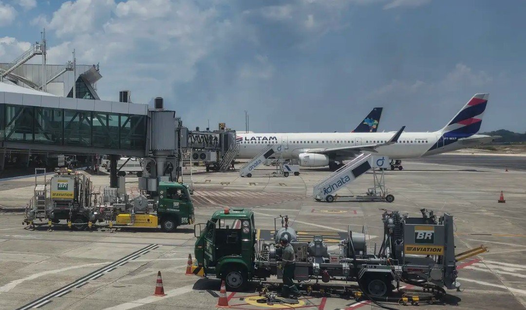 Petrobras reajusta preço médio do querosene de aviação em 11,76%