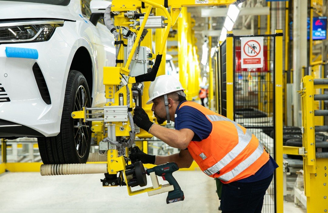 BYD se destaca entre as maiores geradoras de postos de trabalho do país em 2026