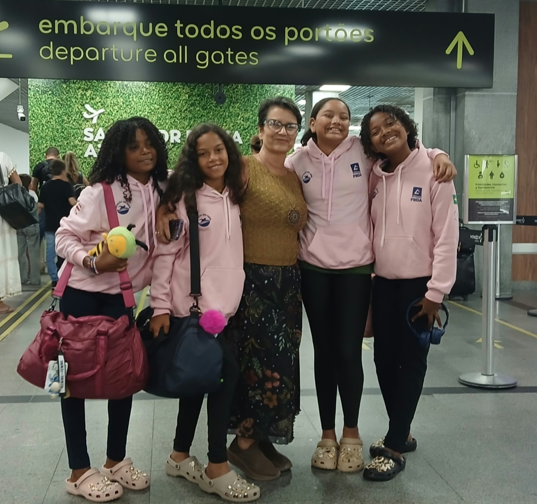 Atletas baianas do Natação em Rede disputam Campeonato Brasileiro de Nado Artístico em São Paulo nesta semana