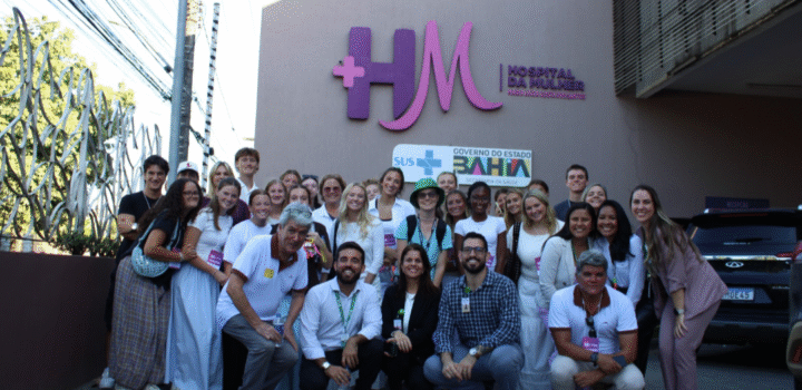 Hospital da Mulher recebe estudantes de universidades americanas em visita acadêmica a Salvador