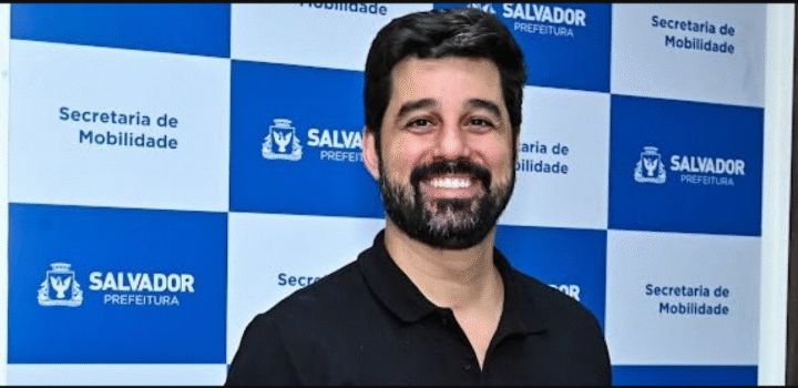 Justiça Eleitoral determina prisão de Pablo Souza, chefe da Semob, por retenção de ônibus em Salvador